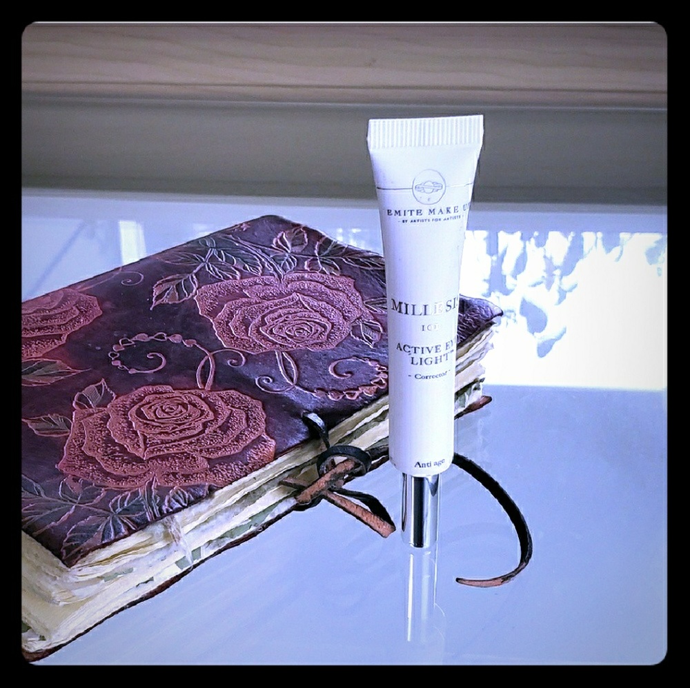 Emite Makeup Active Eye Light